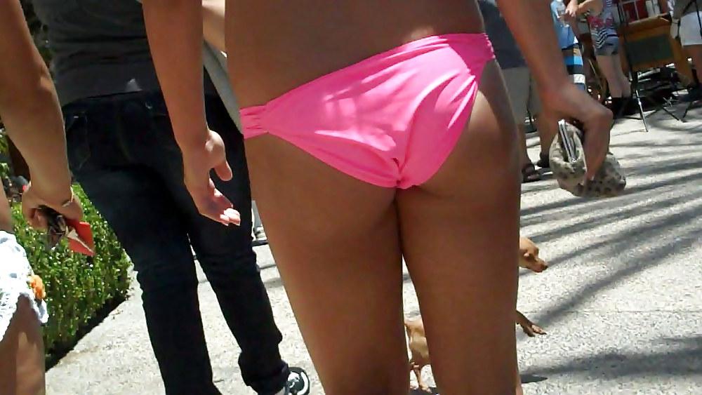 19P Butts & ass in bikini a day at the beach so sexy