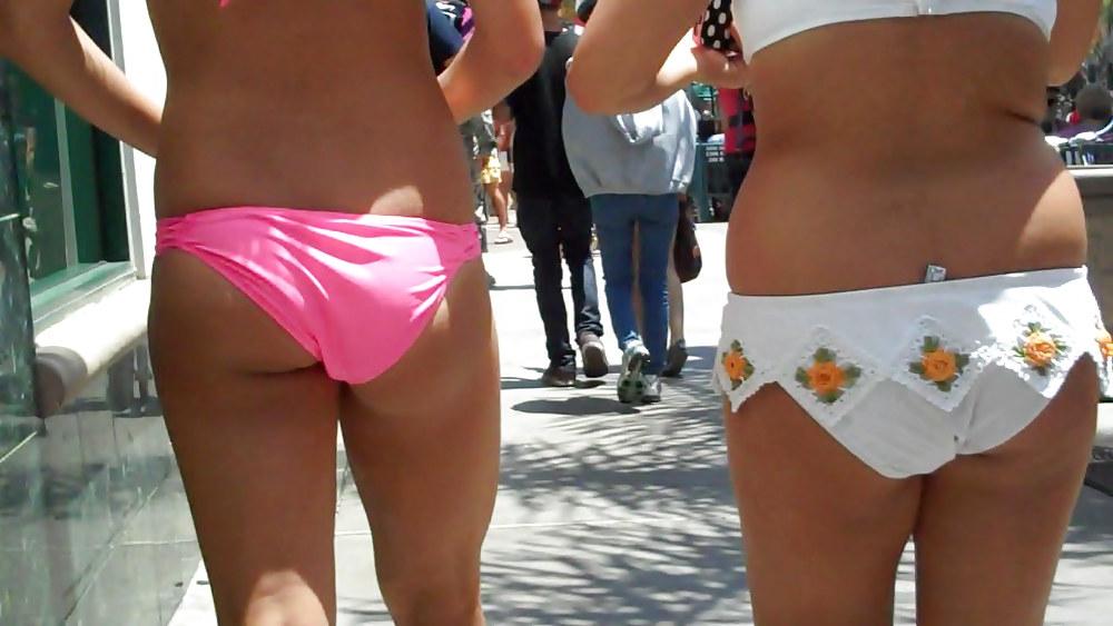 19P Butts & ass in bikini a day at the beach so sexy