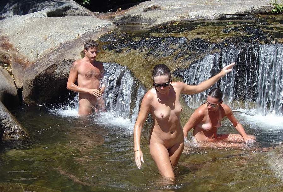 15P Every inch of this gorgeous nudist is on display