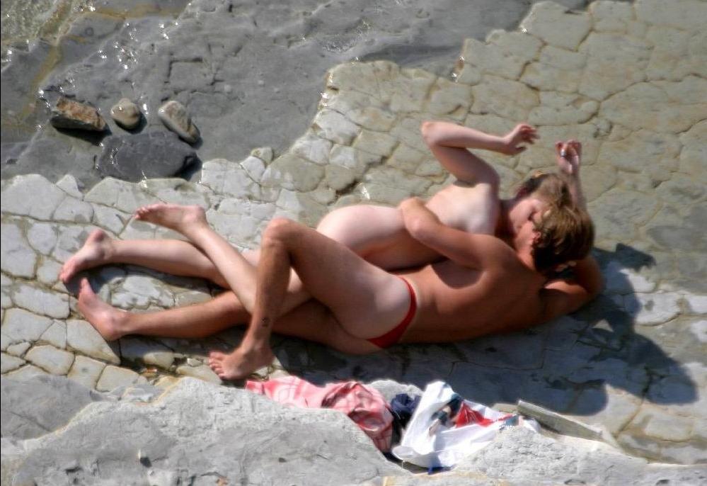 15P Gorgeous Russian nudist knows how to have some fun