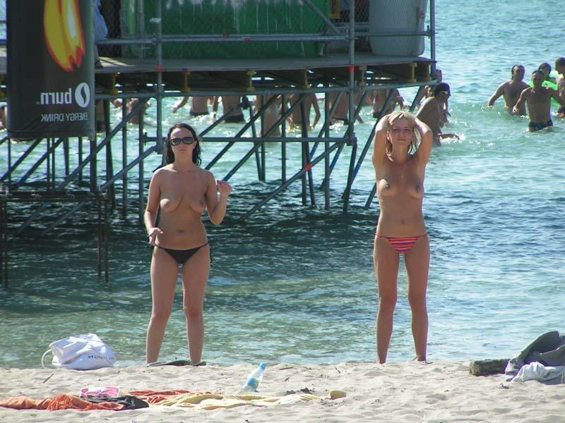 15P The clothes come off quickly for two young nudists