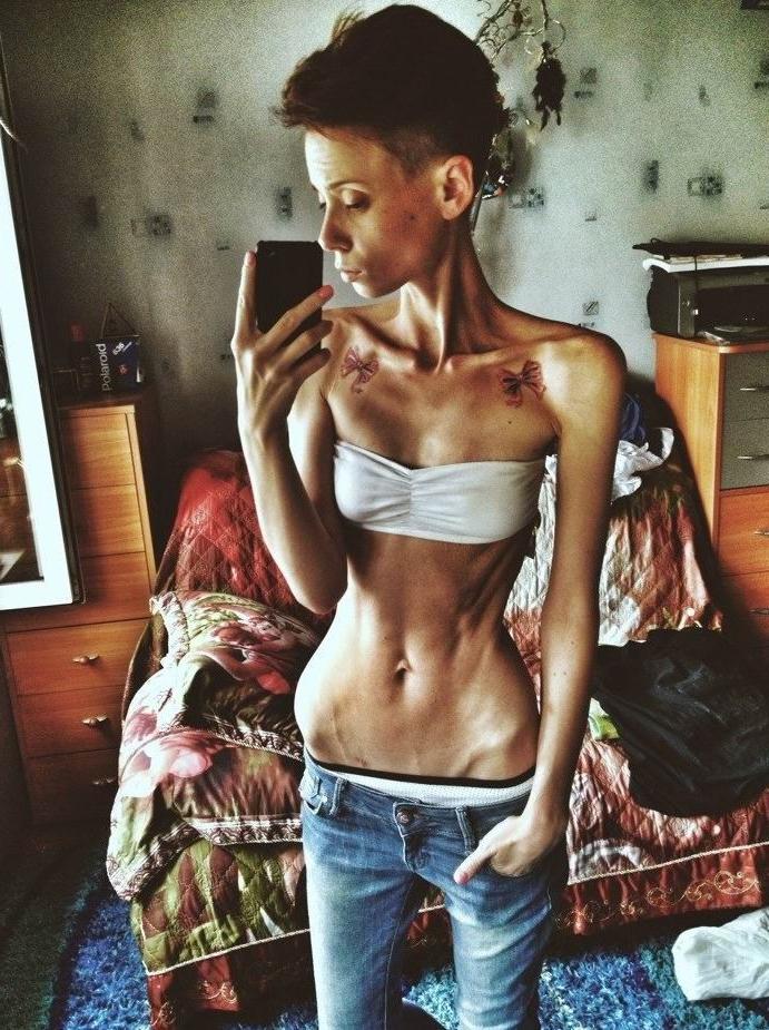 15P skinny beautiful girls