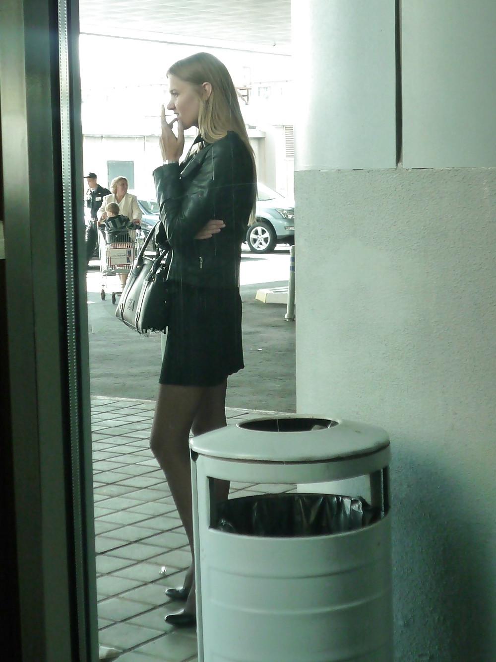 6P UP DRESS 33 hQ oops STRINGS - NV
