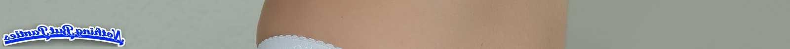 9P EU camel toe close up