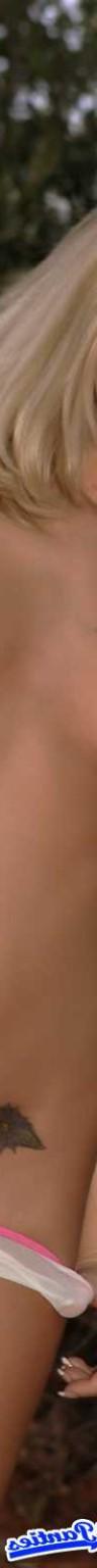 18P Ashlee outside in sheer pink panties that camel toe really nicely look close