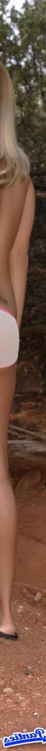 18P Ashlee outside in sheer pink panties that camel toe really nicely look close