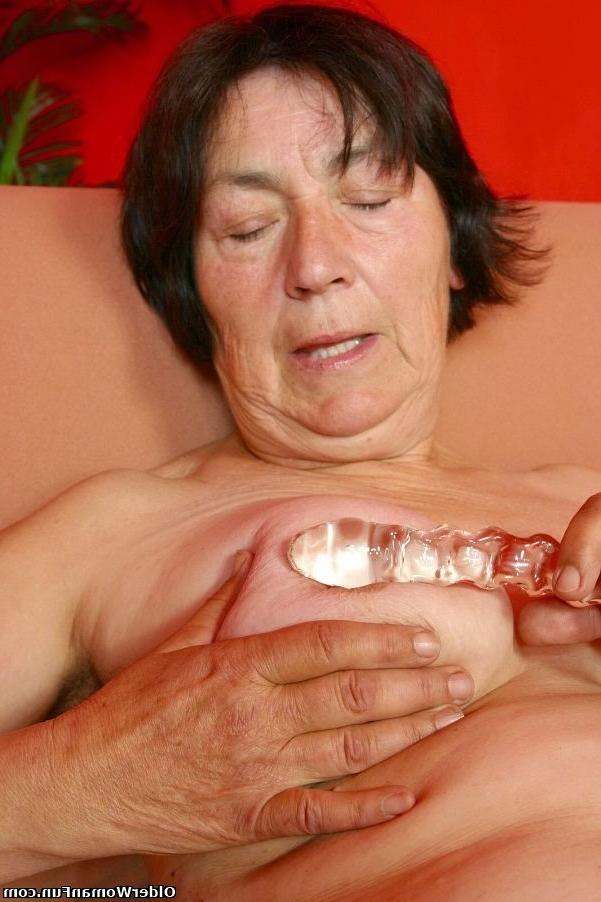 16P Over 70 granny Olive dildoing hairy pussy