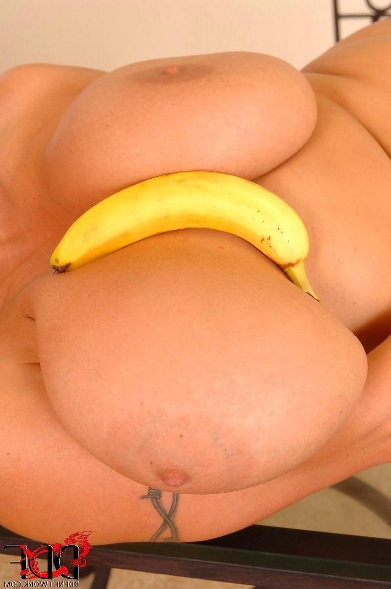15P Hot horny blonde with massive melons