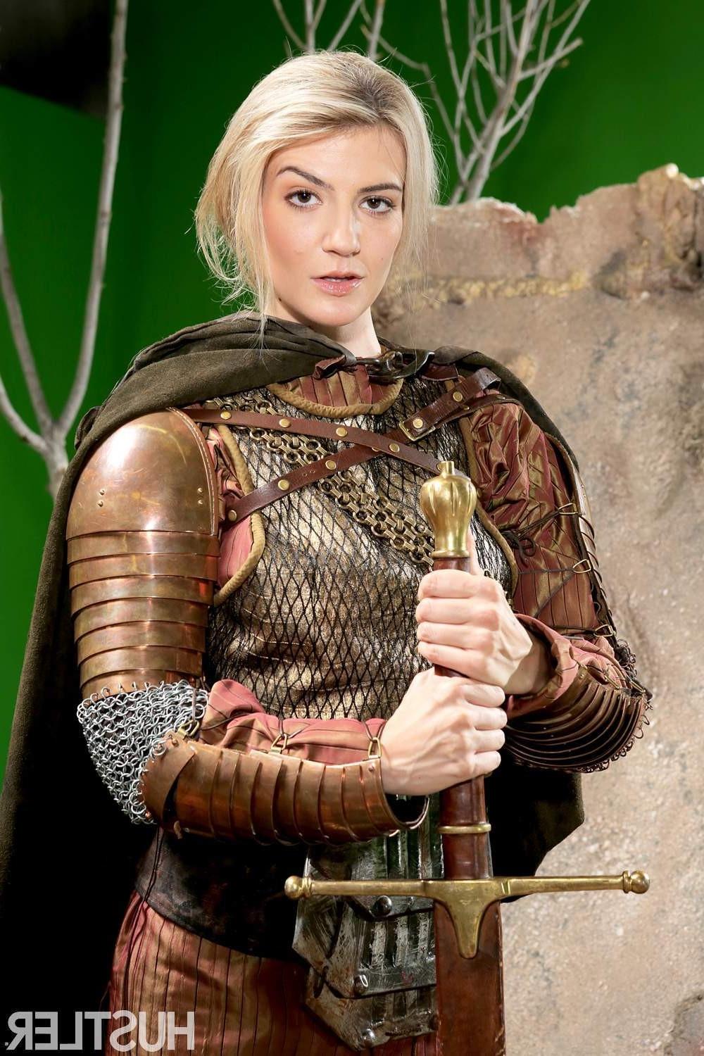 12P Amanda Tate and Richie Calhoun in This Aint Game of Thrones XXX