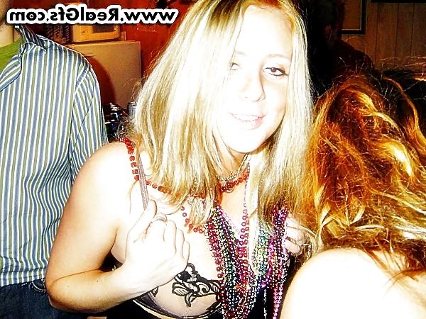 16P Real chicks from all over the world