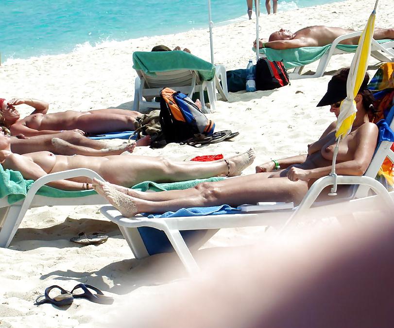 25P Bikini+Camel Toe+Tits= Erotica 2 By twistedworlds