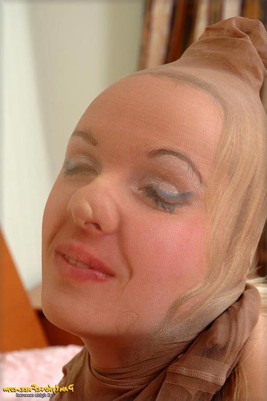 15P Lesbian teen sex with pantyhose over their head