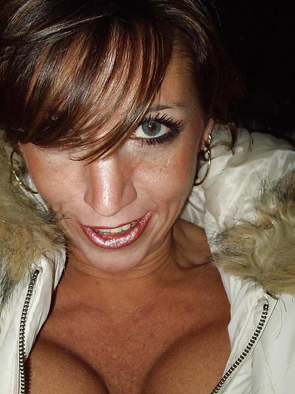 15P Perfect Amateur Lady