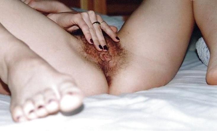 11P Arab Housewife 14