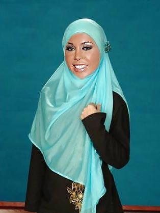 25P Hijab Stars