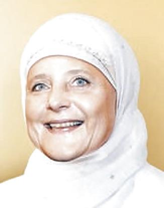 25P Hijab Stars
