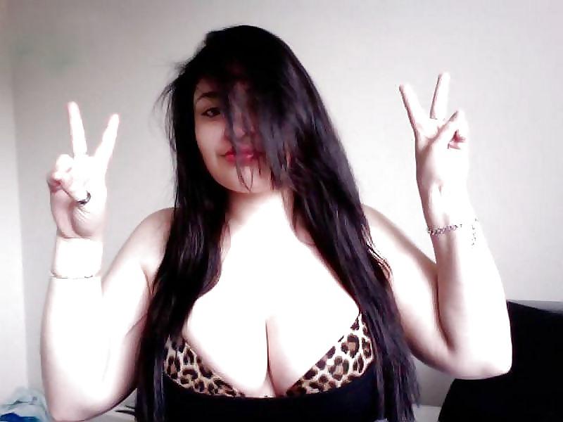 12P Algeria teen cam