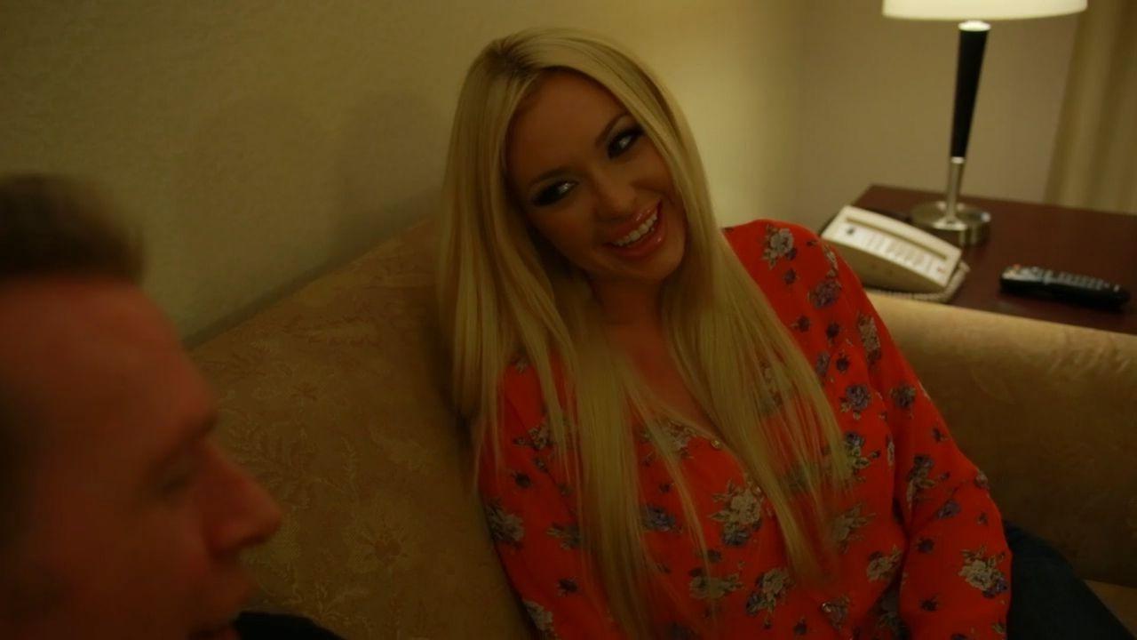 16P Expensive escort Summer Brielle used by a client