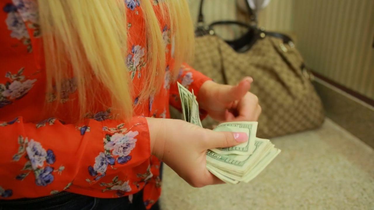 16P Expensive escort Summer Brielle used by a client