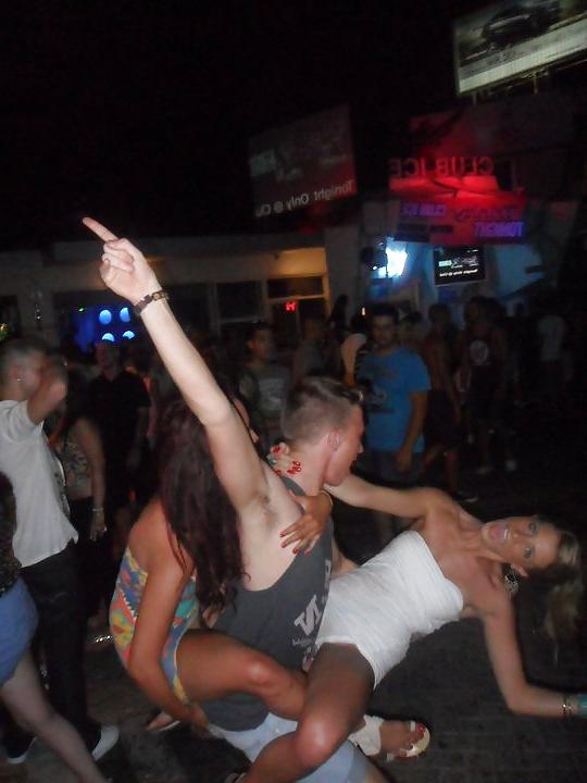 25P Friends Camera - Private Spring Break Exposed