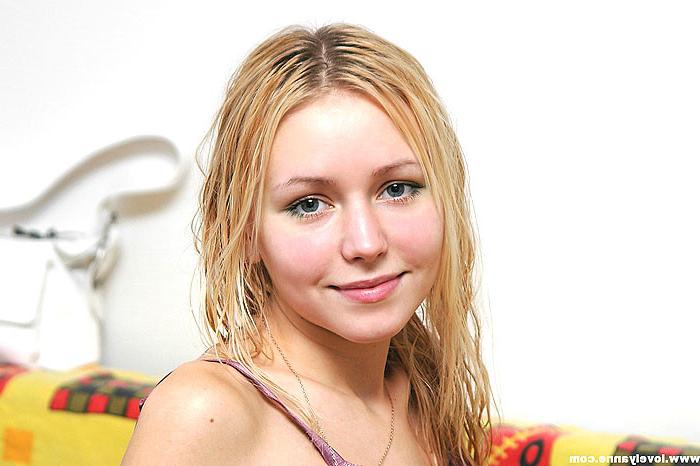16P Watch this perfect teen babe get naked on the couch. We even convinced her to sp