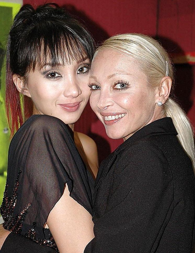 14P Katsuni and Nomi, frenchs pornstar in lesbian show by Sail
