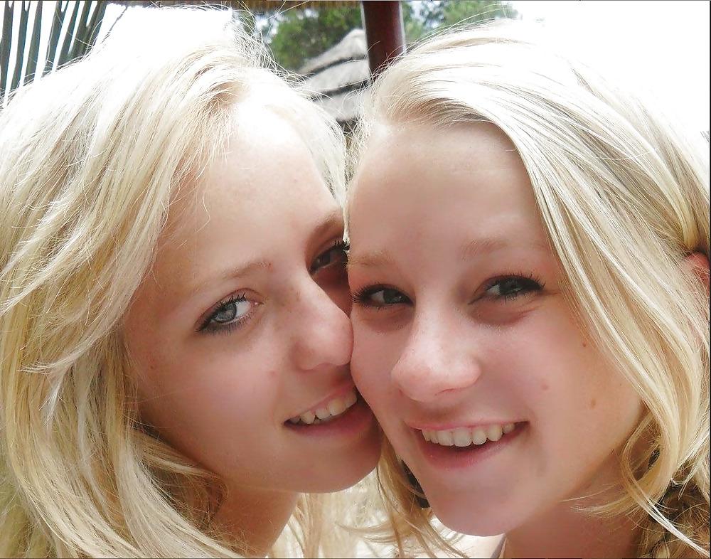25P Sisters or girlfriends