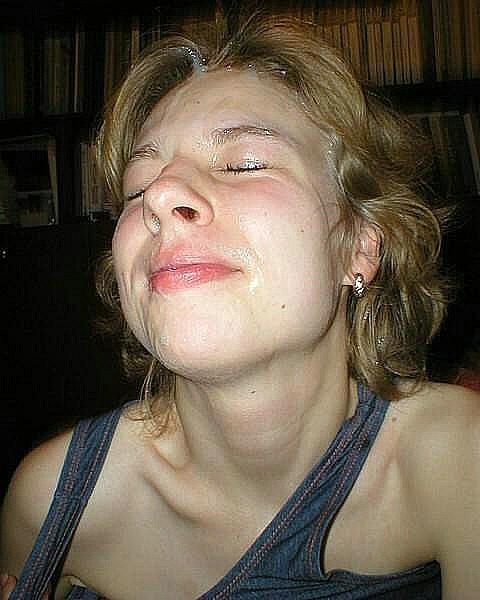 12P Girls next door on cam sucking dick