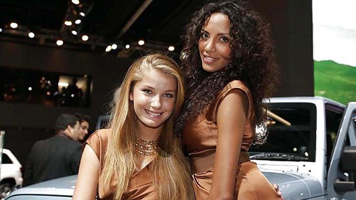 25P MOTOR SHOW GIRLS - Part 1