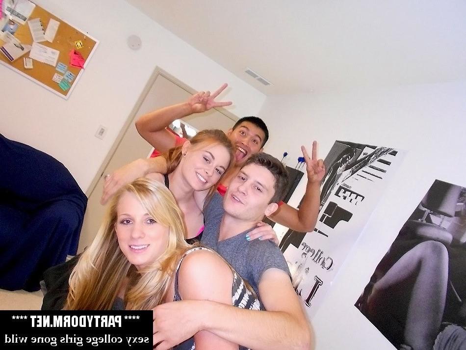 16P Sexy college girls having fun with boys and their dicks