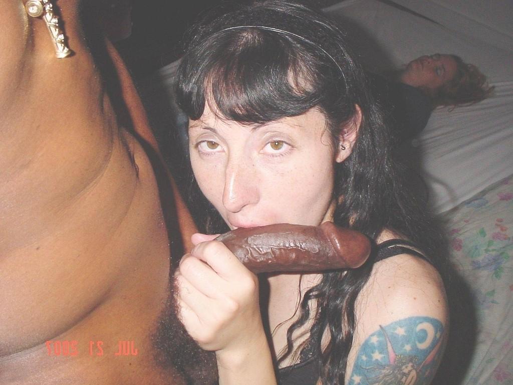 16P Real amateur girls enjoy hard black cocks