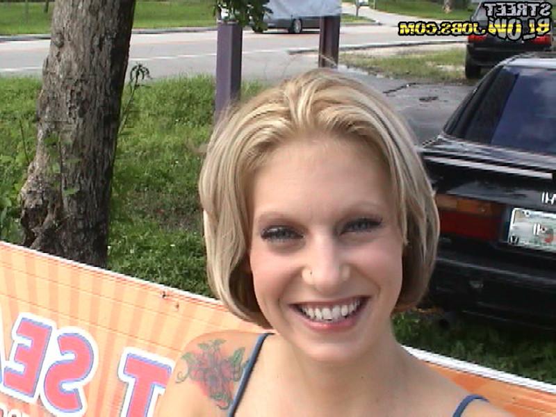 15P This hot blonde babe gets busted on spy cam as she gets creamed for cash