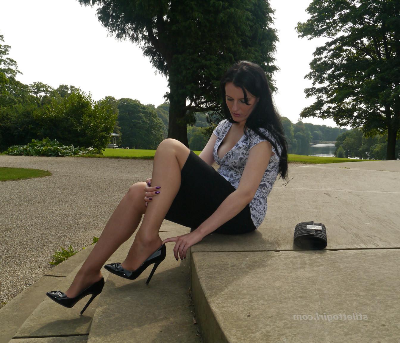16P Leggy raven haired Milf is outdoors posing in her silky nylon st