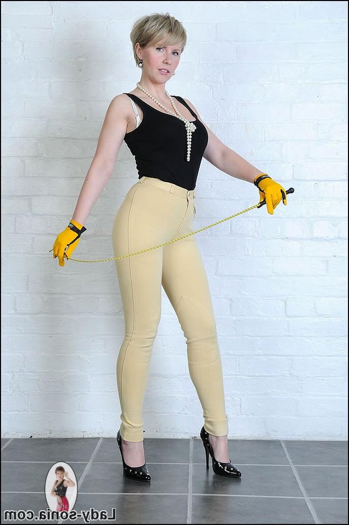 12P English dominatrix