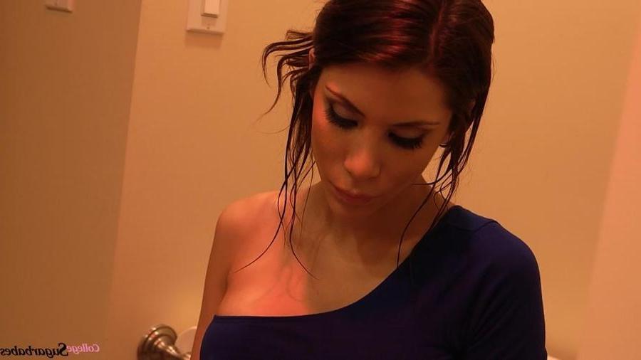 16P College sugar babe fucks guys for money and stuff