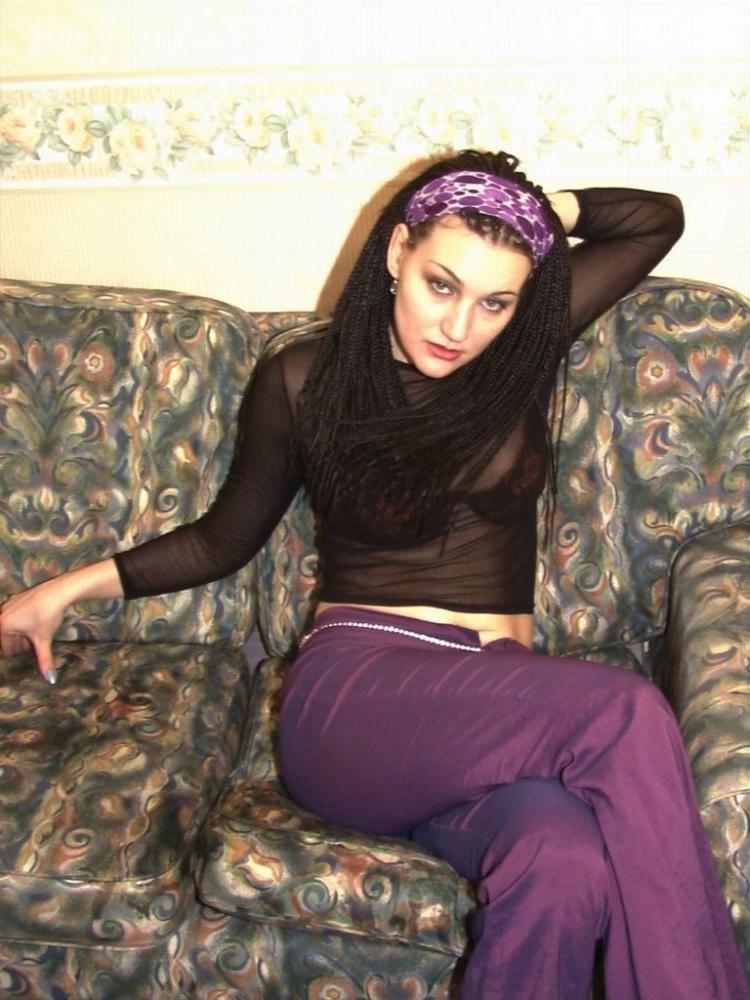 17P Dirty Drunk House Wife Spreads Legs And Pussy For The Camera