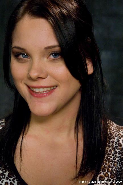 15P Young submissive Raina Verene is dominated with electricity