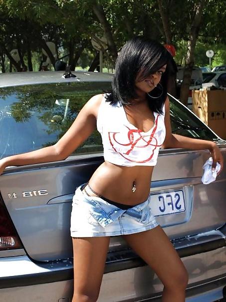5P Bikini car wash 