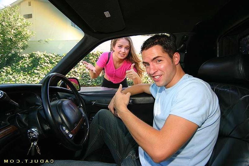 16P teen hitchhiker sucking cock inside the car