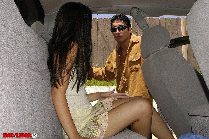 16P teen hitchhiker seducing a guy inside the car