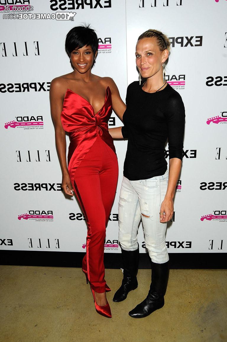 12P Ebony celeb Ciara showed up with camel toe