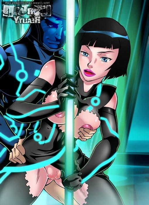 8P Tron and horny pals