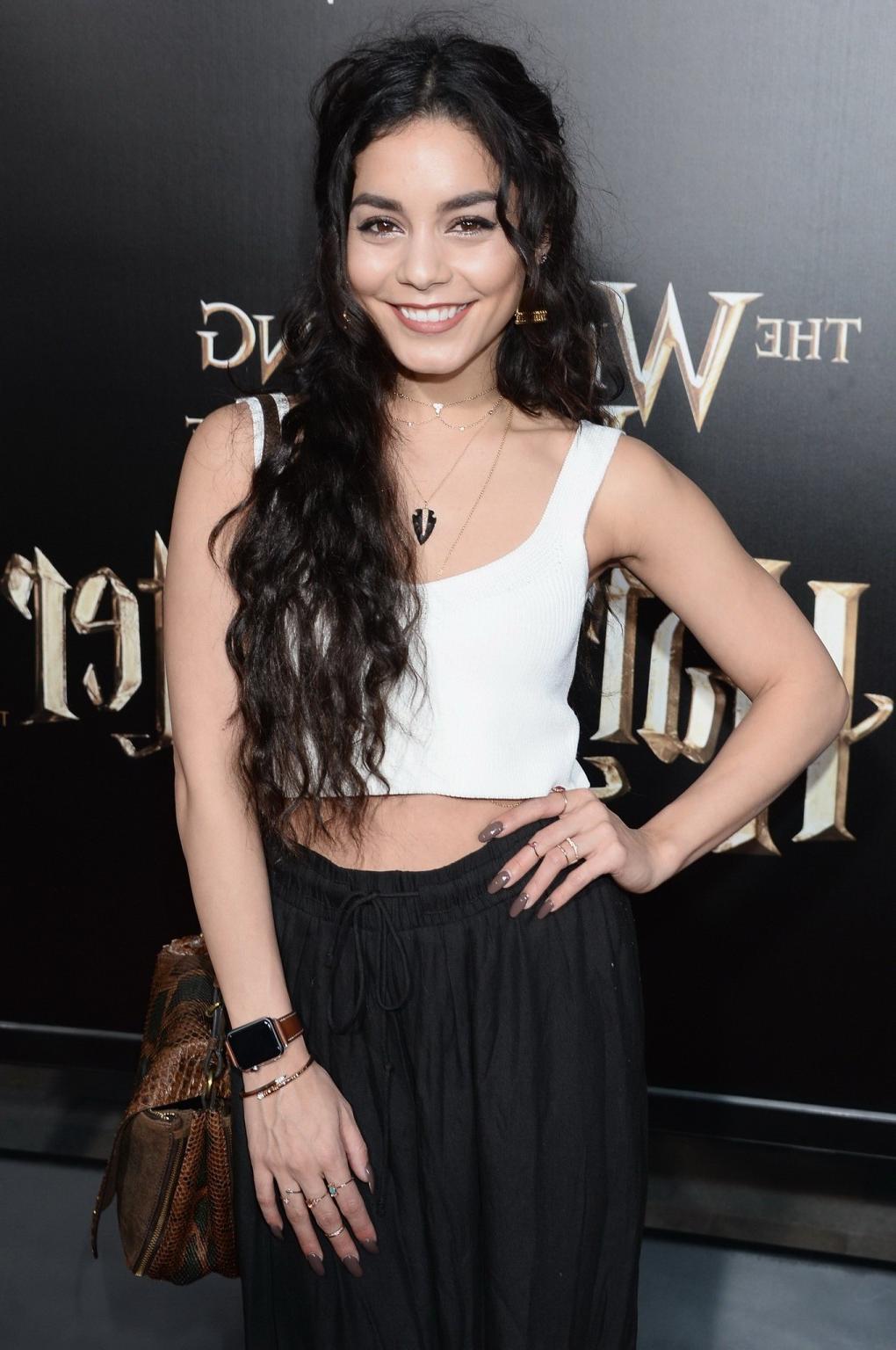 16P Vanessa Hudgens looks hot in belly top and skirt