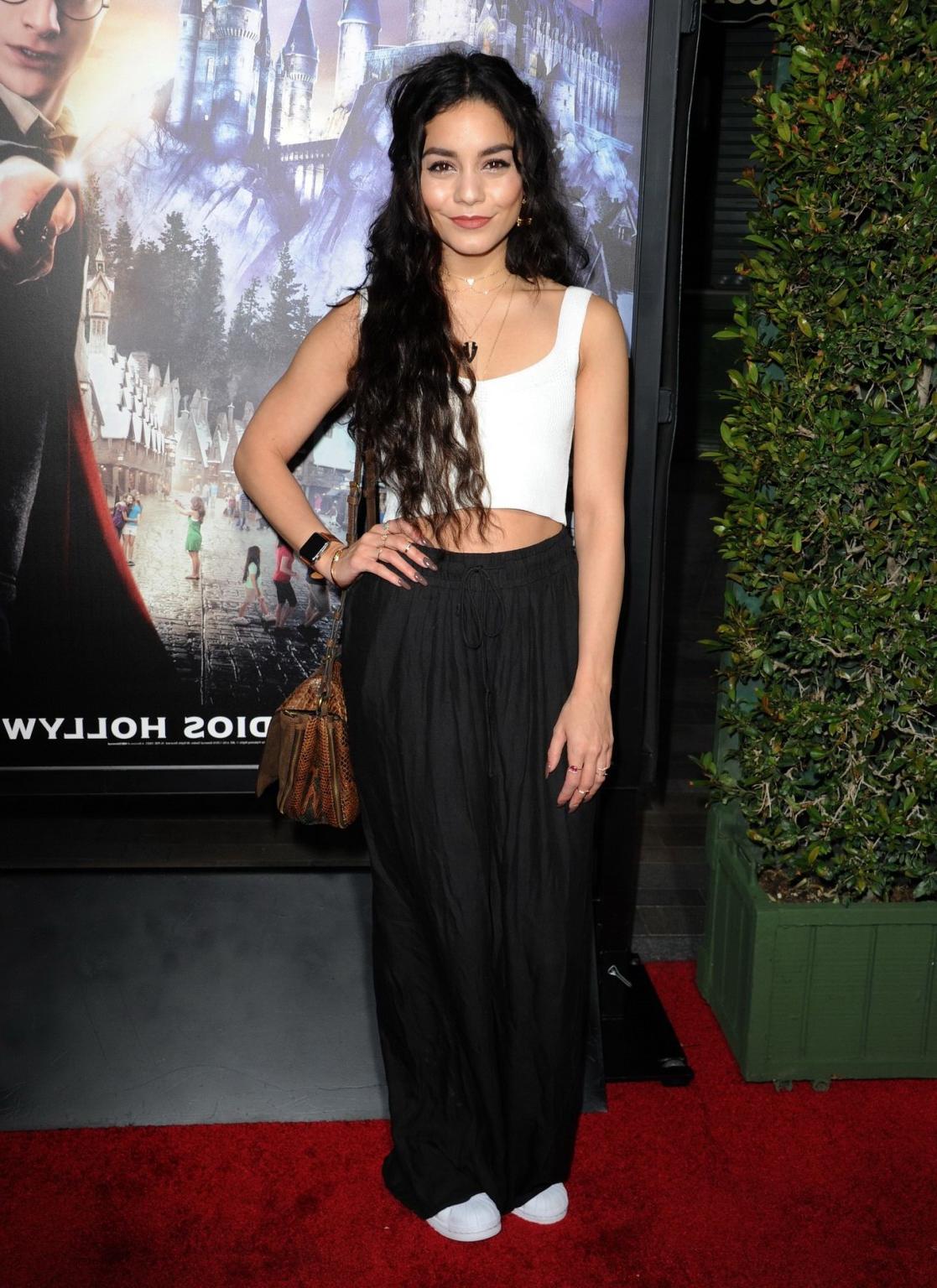 16P Vanessa Hudgens looks hot in belly top and skirt