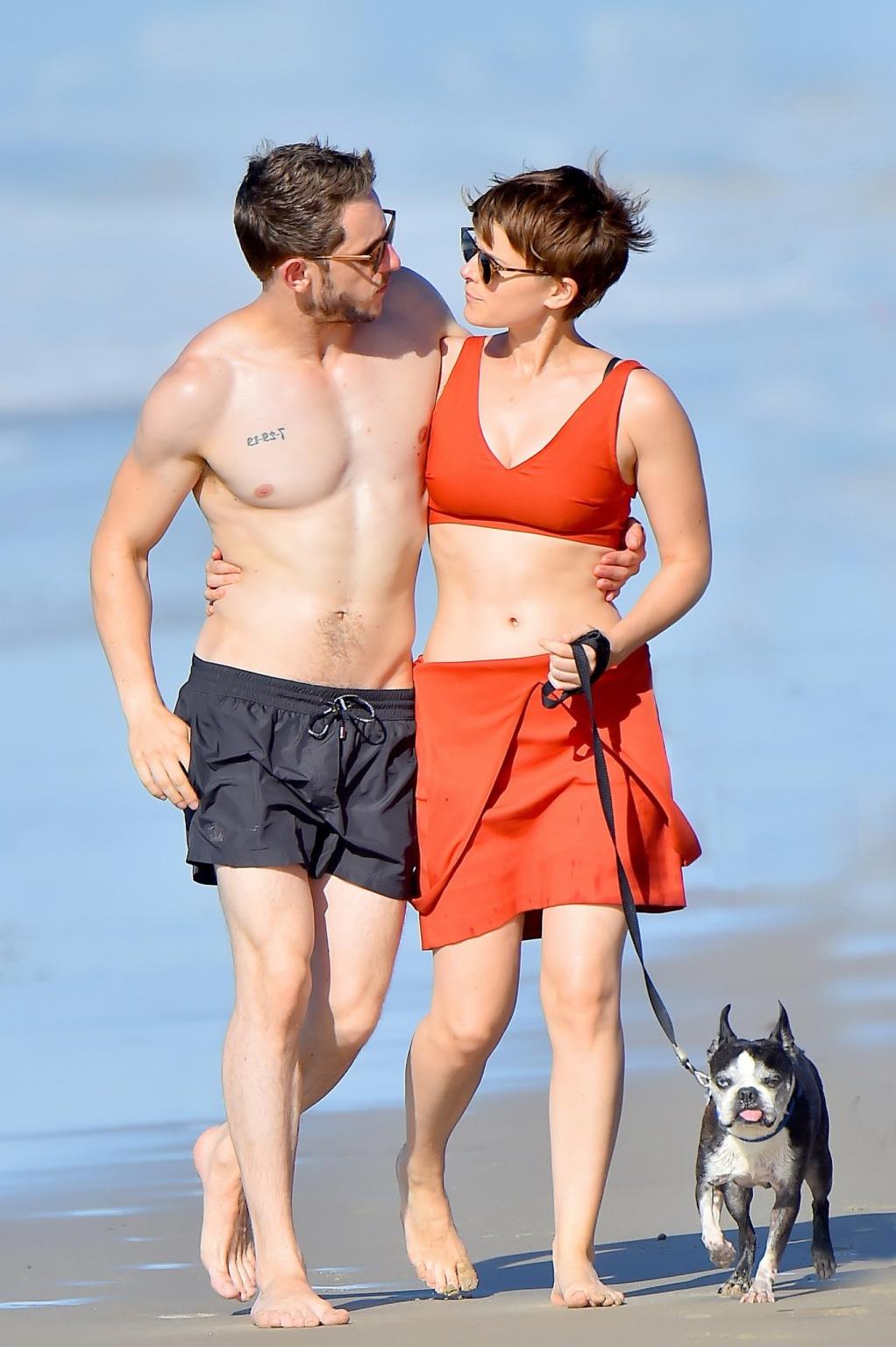 16P Kate Mara busty in belly top and mini skirt at the beach