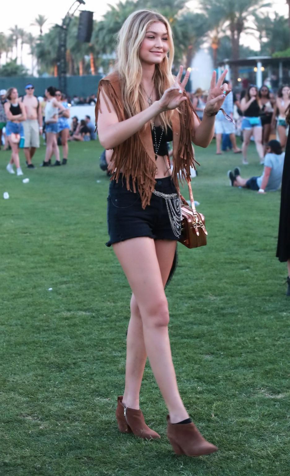 16P Gigi Hadid in shorts and belly top with her hot friends at Coachella Music Festi