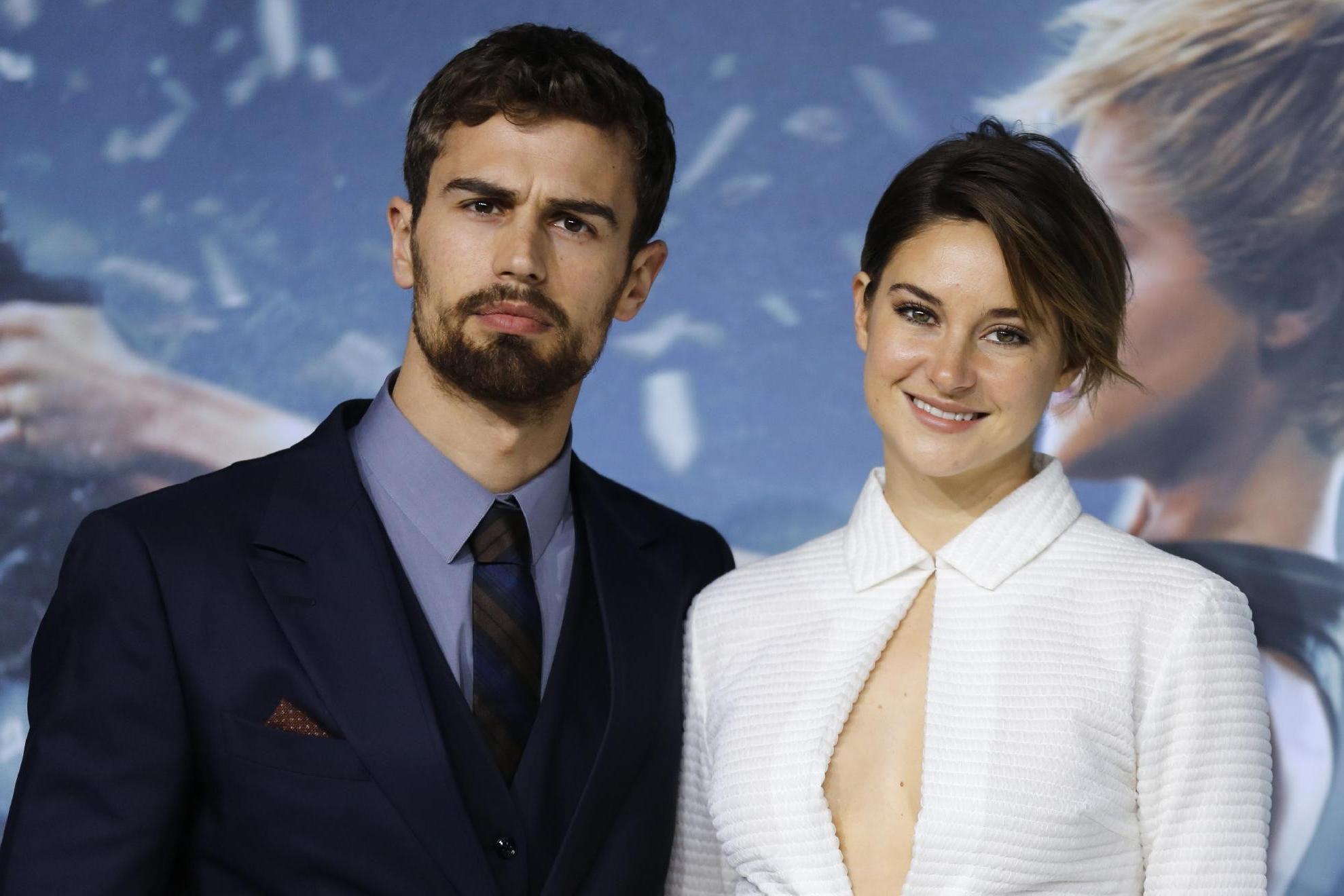 16P Shailene Woodley braless showing cleavage at the Insurgent premiere in Berlin