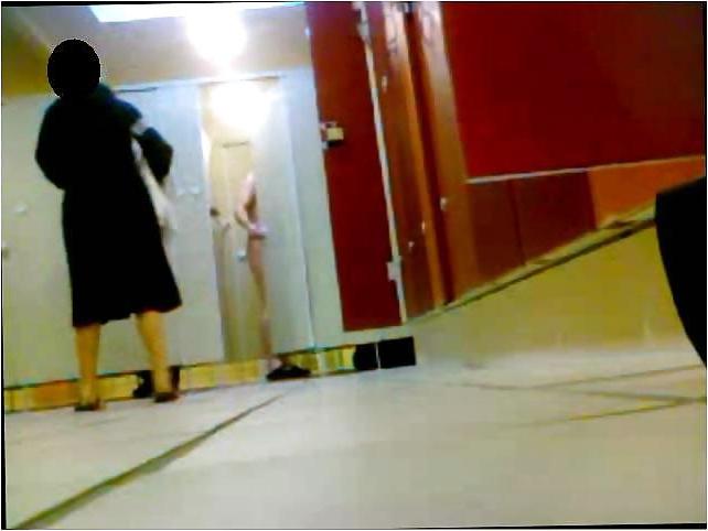8P Changingroom