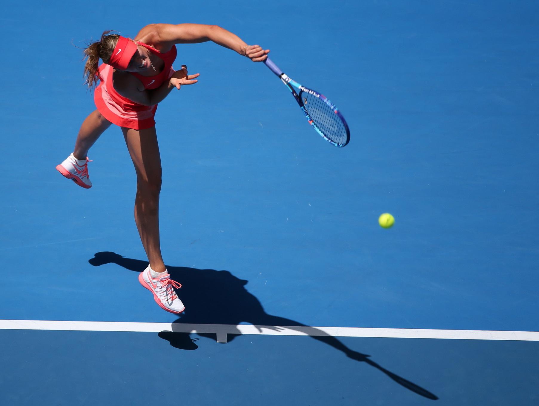16P Maria Sharapova flashing her panties at the 2nd Round Match of Australian Open