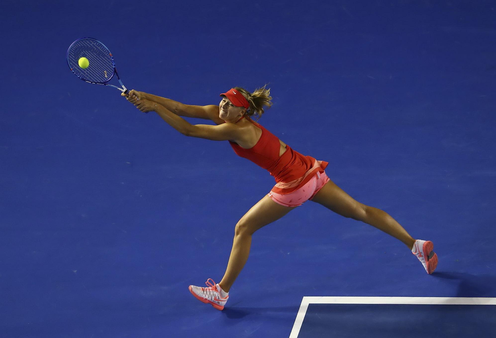 16P Maria Sharapova flashing her panties at the 2nd Round Match of Australian Open
